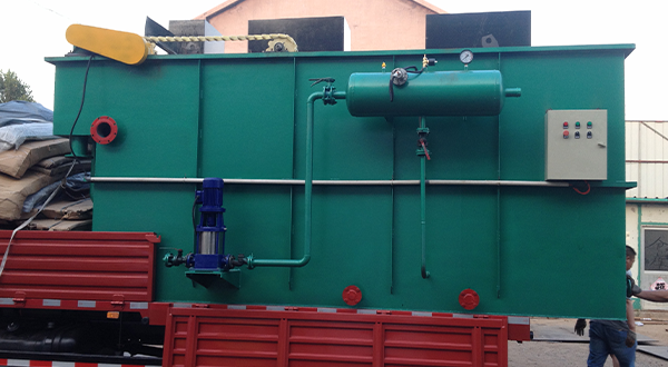 氣浮法的特點(diǎn)-青島樂(lè)中環(huán)?？萍加邢薰? /> 
</p>
<p style=