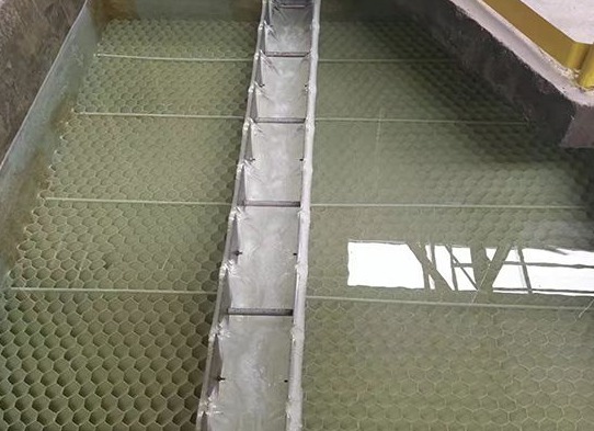 如何選購到性價(jià)比高的食品污水處理設(shè)備，專業(yè)廠商為您解答！02